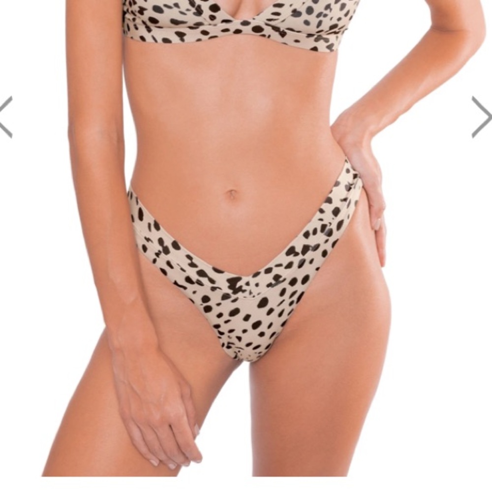 Oneone Swimwear High Rise Cheeky Bikini Bottom - Picture 3 of 6